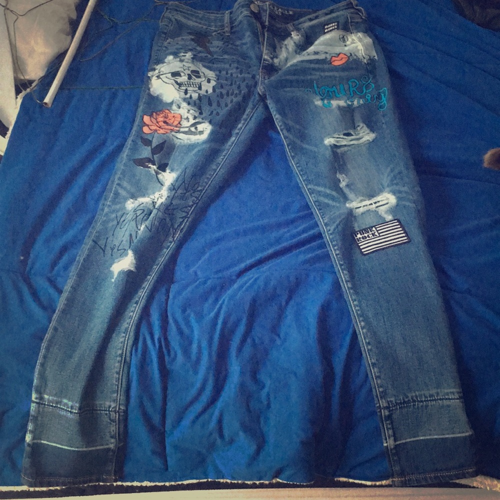 American Eagle Limited Edition skinny jean